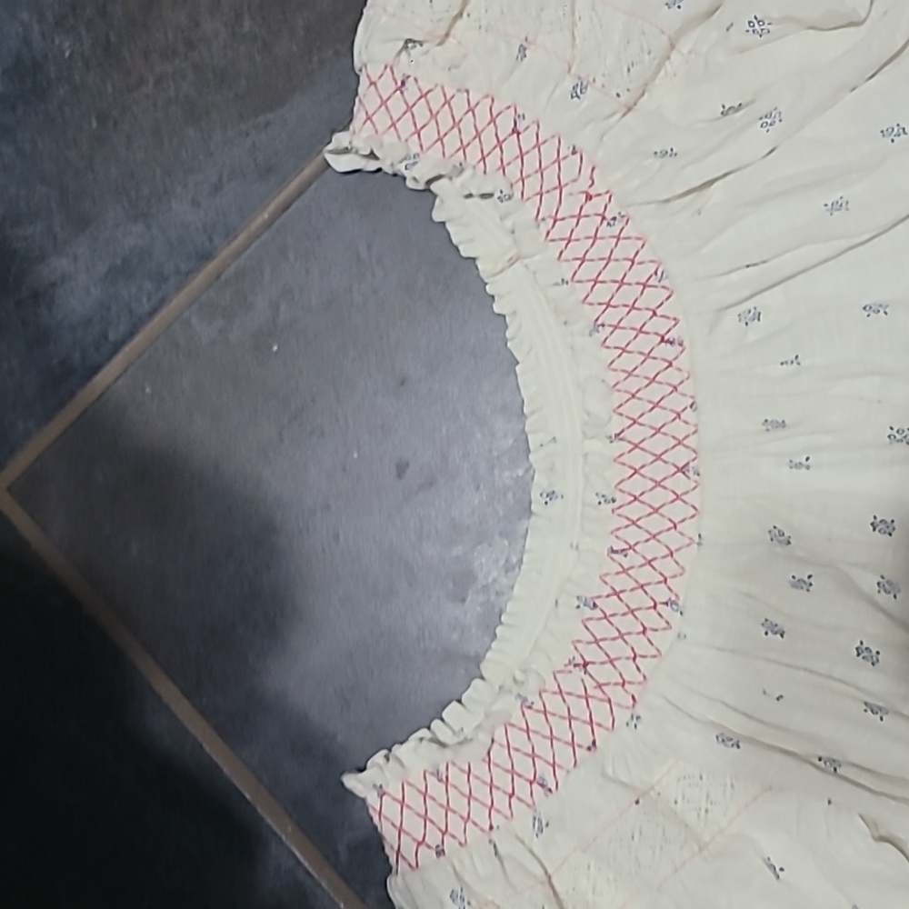 Free People Le Petite Embroidered Prairie Top Size Large - Picture 6 of 8